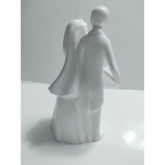 Royal Doulton Figurine Images Series "Bride & Groom" 1981 Issue 6 3/4" - Picture 6 of 10